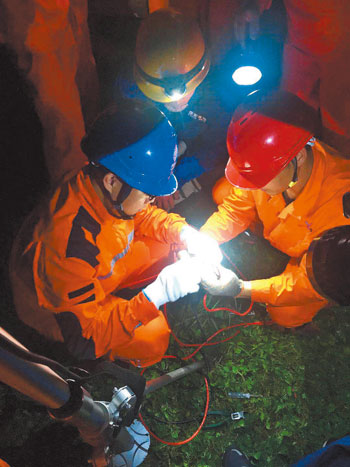 國家電網全力做好抗震救災供電保障工作